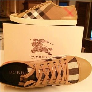 Burberry sneakers